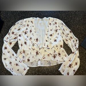 Sunday Best blouse size M